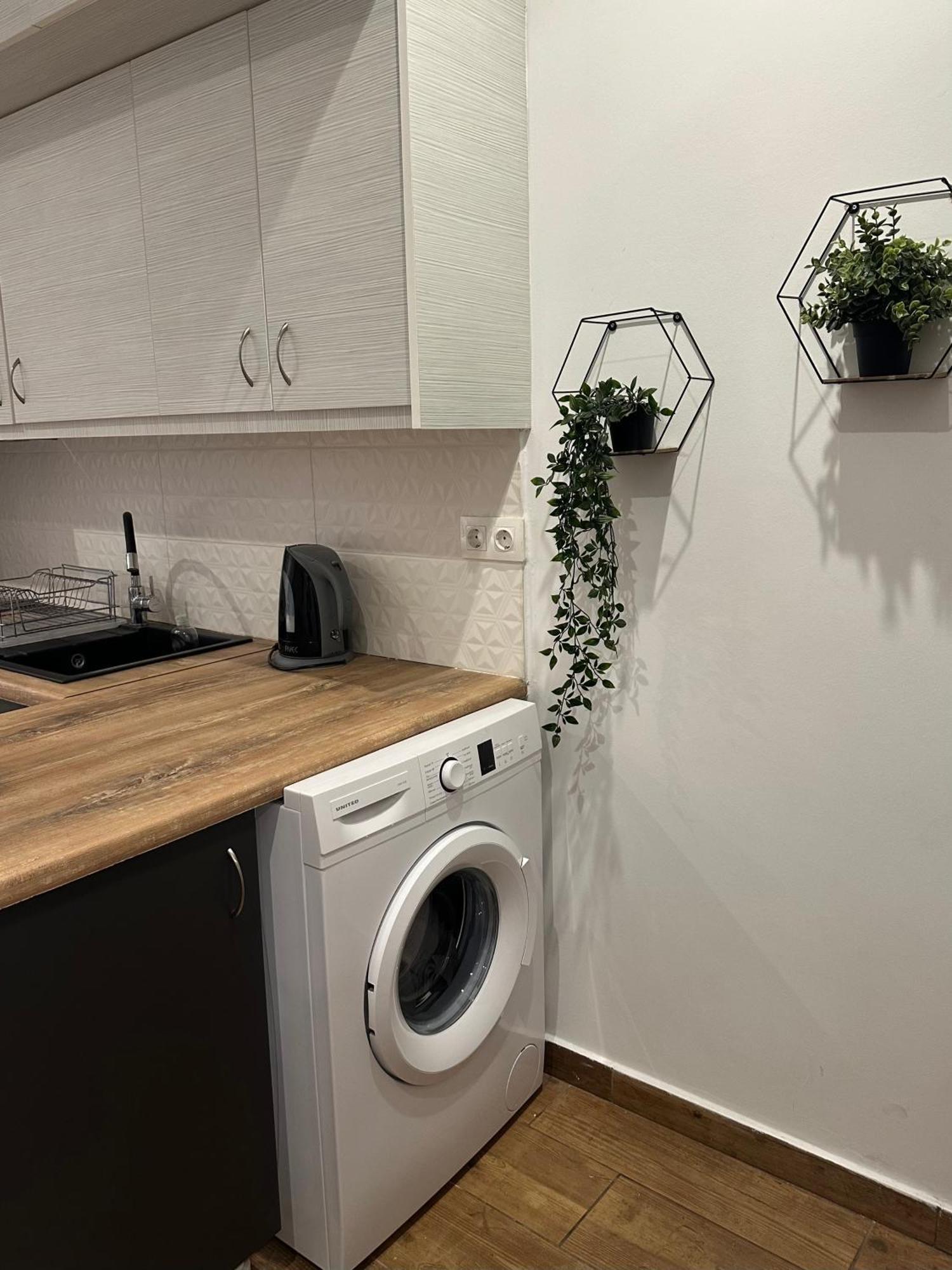 So36 Filoxenia Place Like In Kolonaki- Close To Athen's Center & Metro Station *